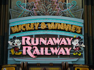 Mickey and Minnie's Runaway Railway